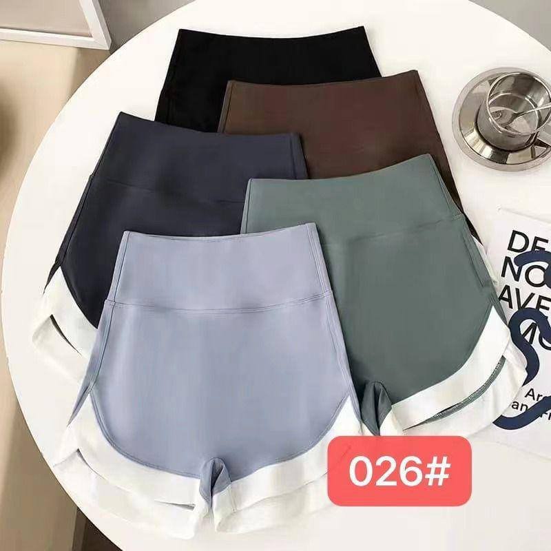 Short 026